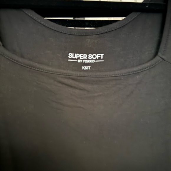 Torrid Black Boxy Long Sleeve Blouse - Picture 4 of 5